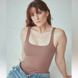 Klassy Network Bamboo Square Neck Tank Bramisuit